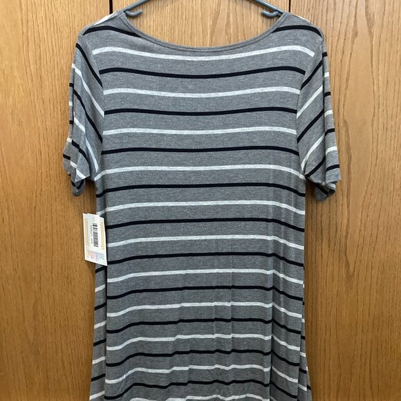 LuLaRoe Gray Stripe Perfect T - XXS - Picture 2 of 4